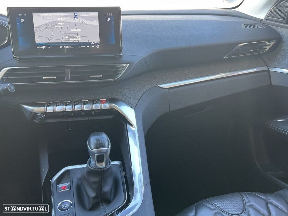 Peugeot 3008 - 19