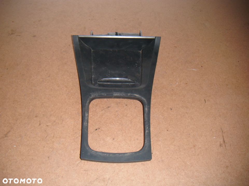 mercedes a klasa w169 04r zaślepka popielniczki - 1