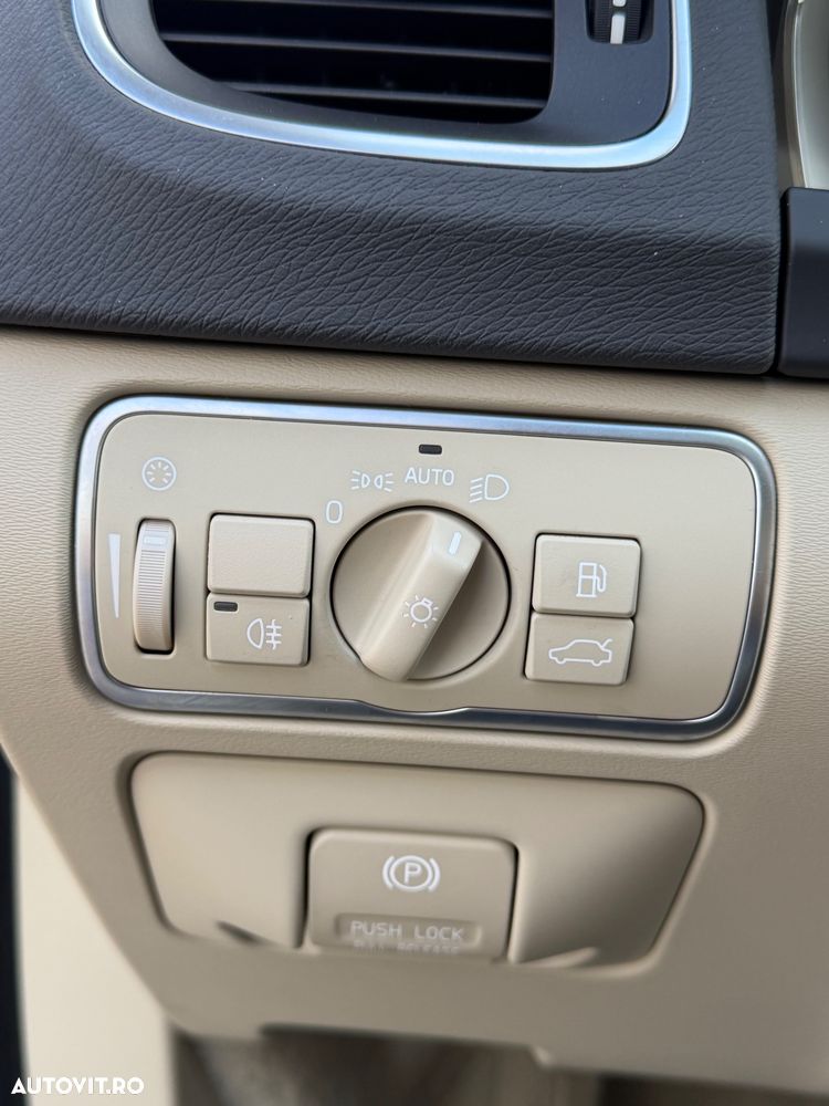 Volvo S60 - 13