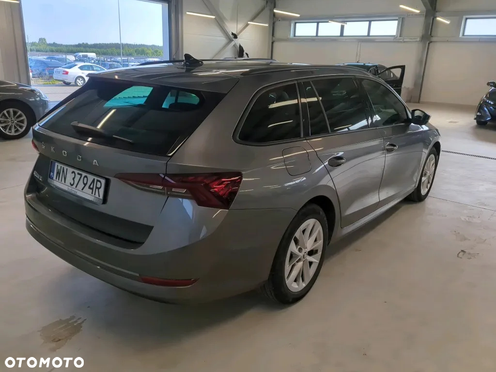 Skoda Octavia 2.0 TDI Ambition - 3