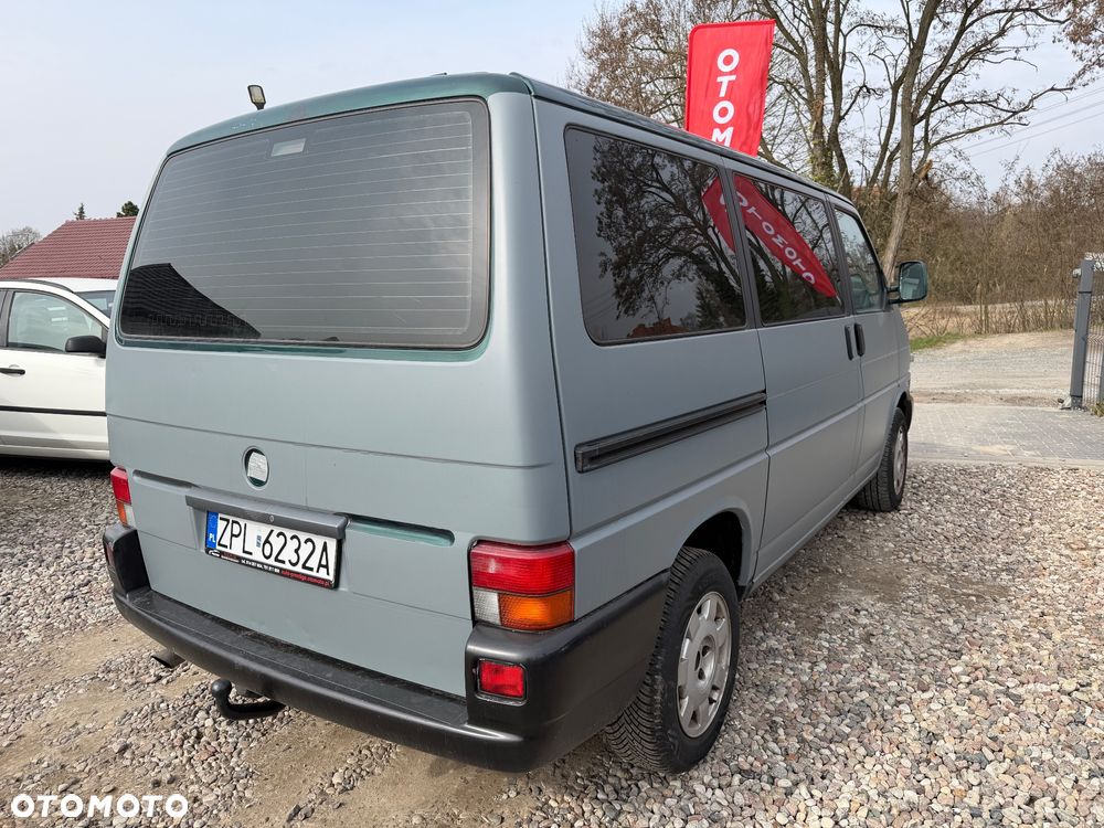 Volkswagen Multivan - 8