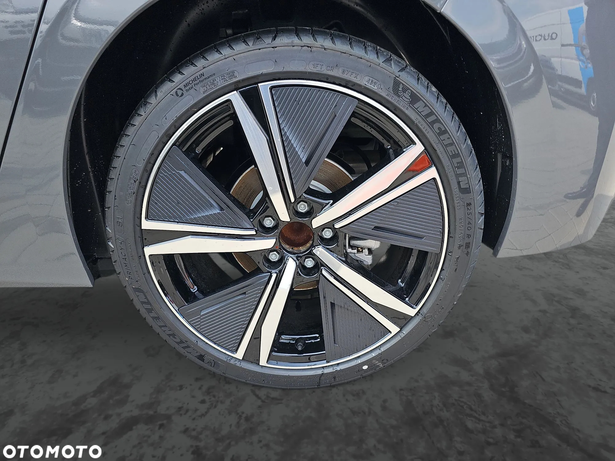 Peugeot 308 1.2 mHEV GT S&S e-DCS6 - 11