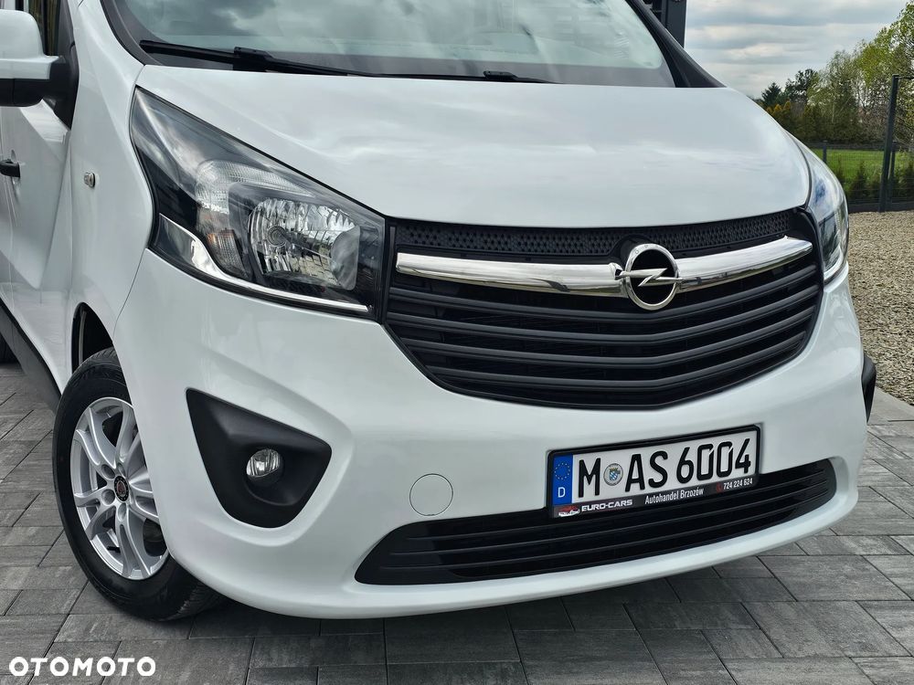Opel Vivaro - 16