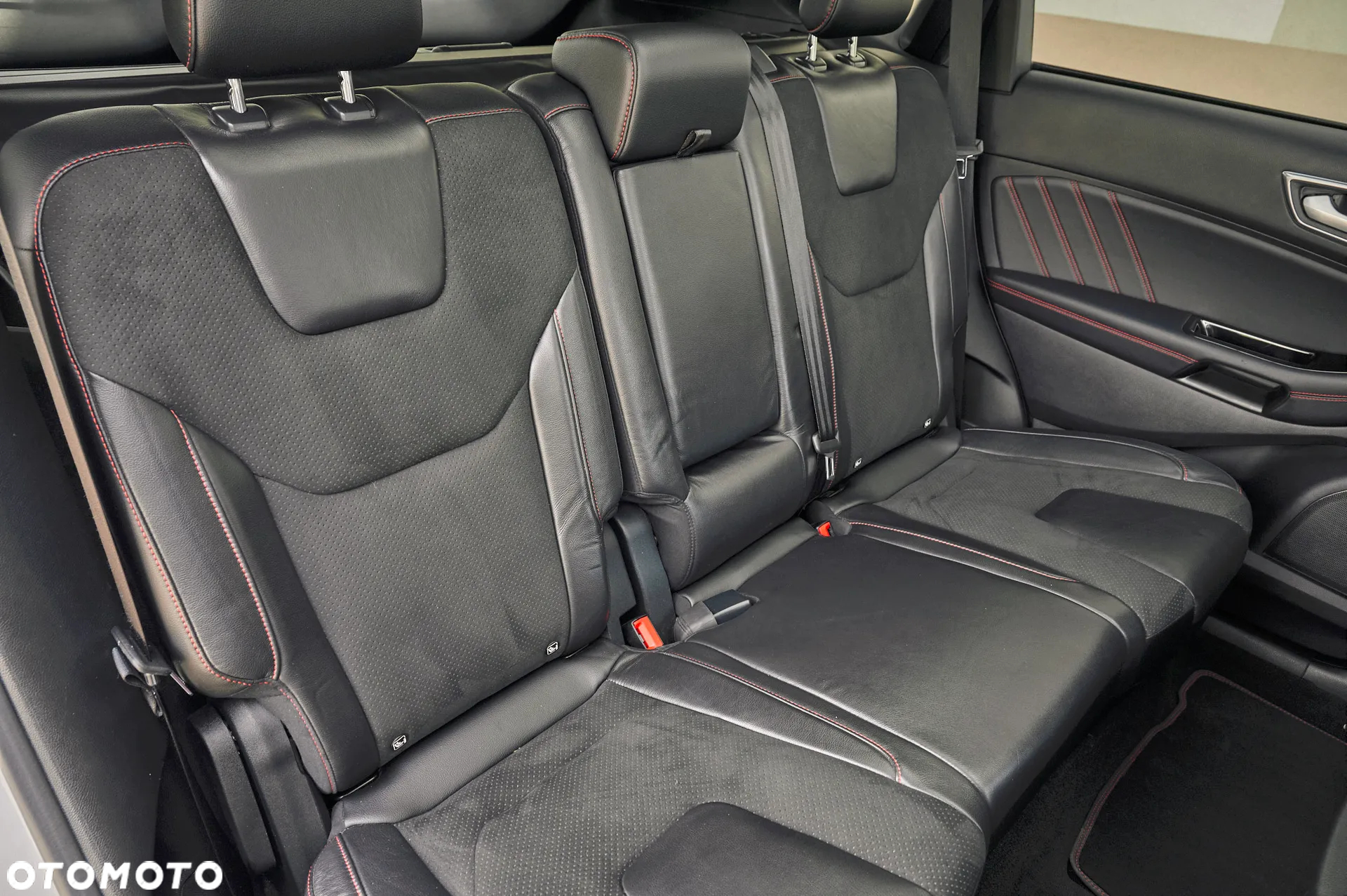 Ford Edge 2.0 EcoBlue Twin-Turbo 4WD ST-Line - 23