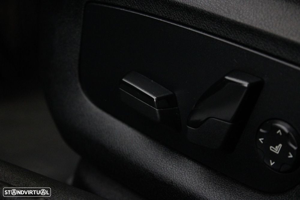 BMW 530 e iPerformance Line Luxury - 33