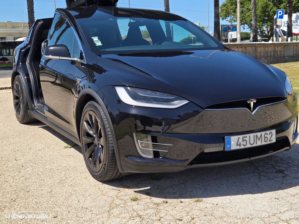Tesla Model X 100D - 7