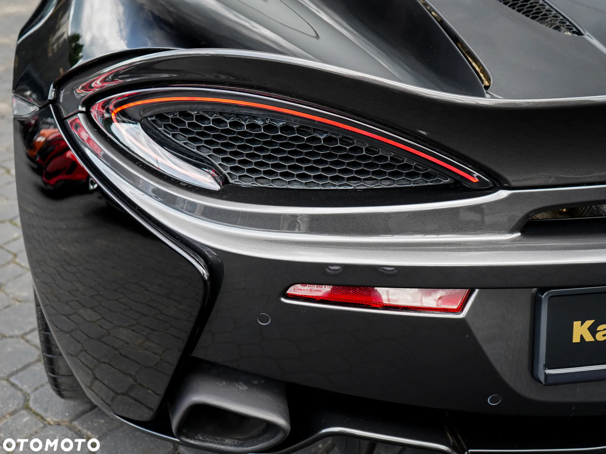 McLaren 570S Spider - 11