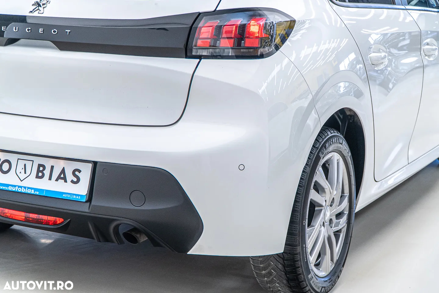 Peugeot 208 PureTech 75 Allure Pack - 38