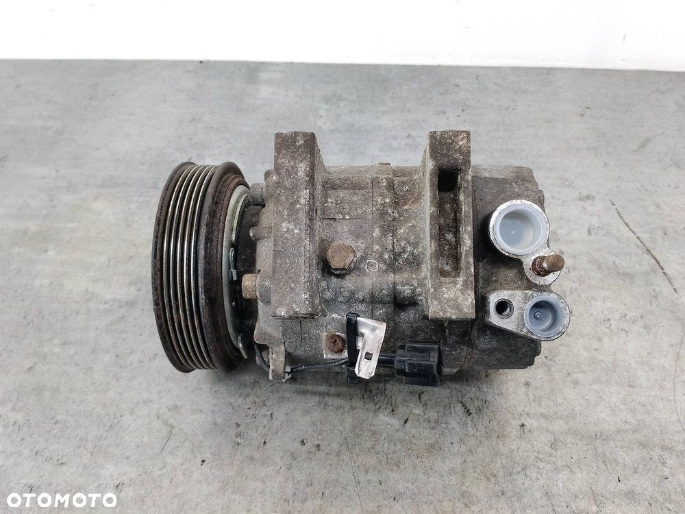 POMPA, SPRĘŻARKA KLIMATYZACJI NISSAN PRIMERA III P12 2.0 16V - 1