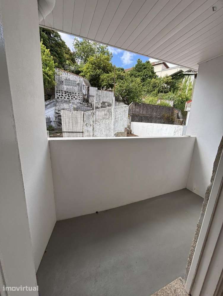 Apartamento com 1 quartos - localizado em Massarelos Porto - Grande imagem: 4/10