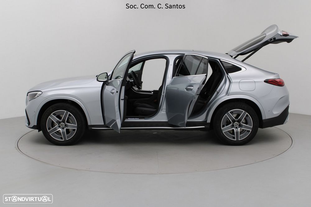 Mercedes-Benz GLC 300 de Coupe 4Matic 9G-TRONIC AMG Line Advanced - 9