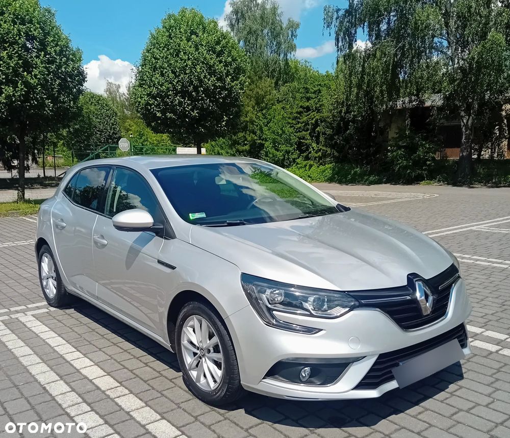 Renault Megane 1.5 dCi Energy Life EU6 - 4