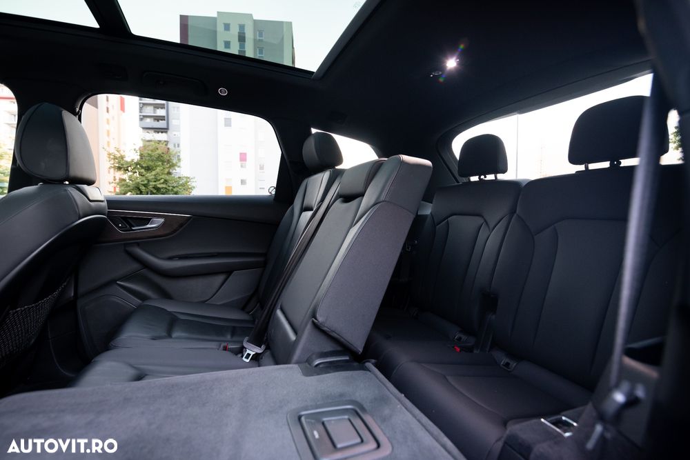 Audi Q7 3.0 55 TFSI quattro Tiptronic S Line - 12