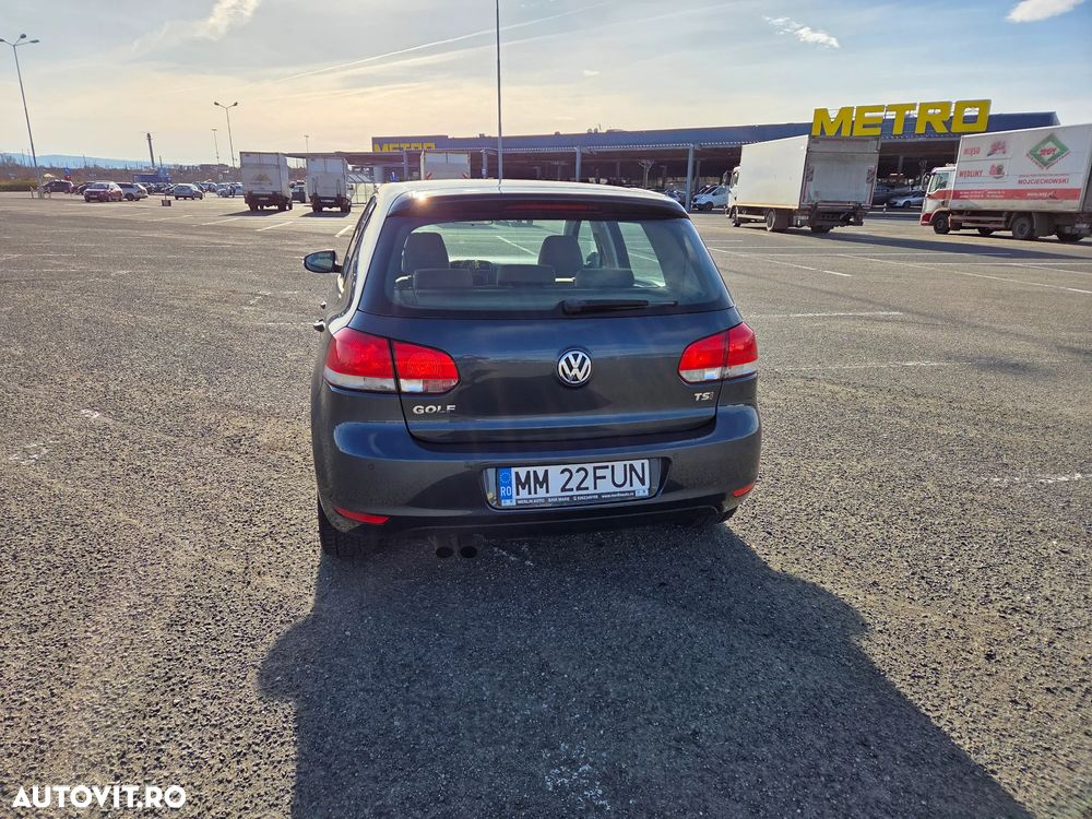 Volkswagen Golf 1.4 TSI Comfortline - 3