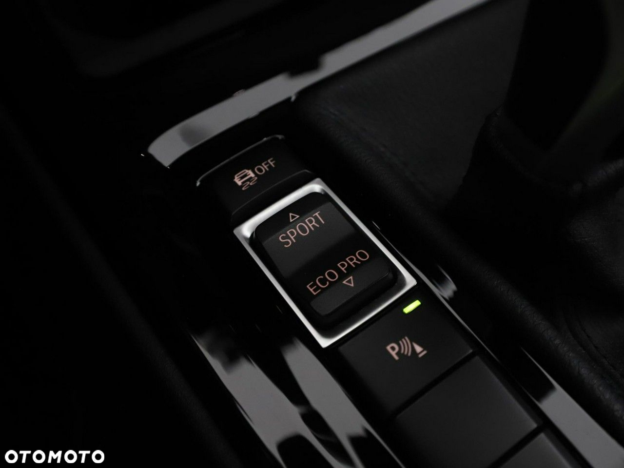 BMW X1 sDrive18d xLine - 29