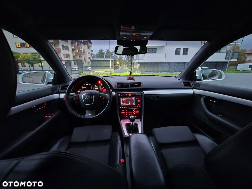 Audi A4 - 9