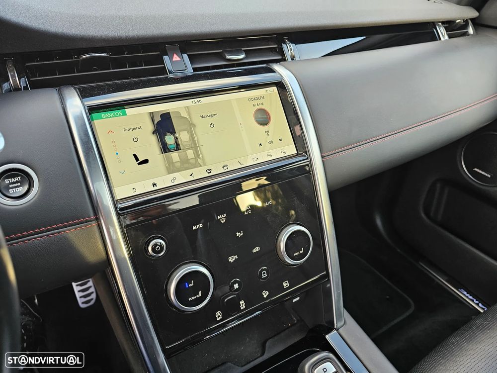 Land Rover Discovery Sport P300e R-Dynamic HSE - 14