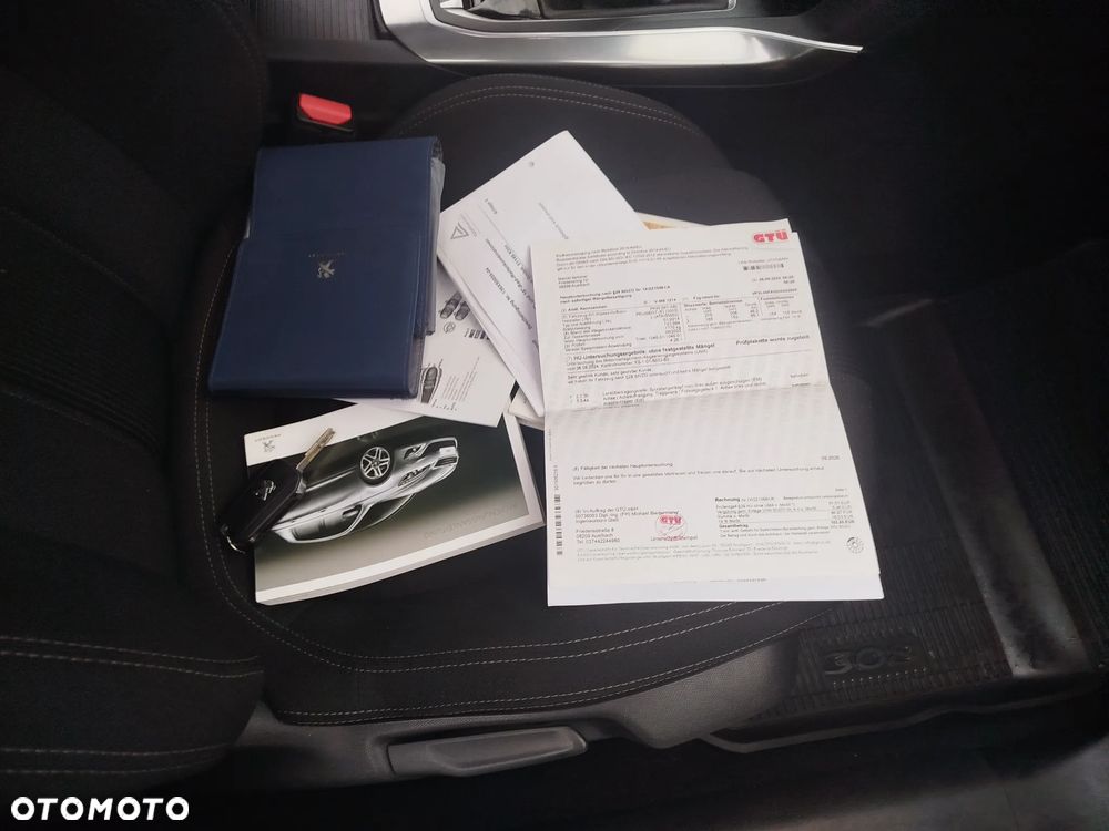 Peugeot 308 125 THP Allure - 10