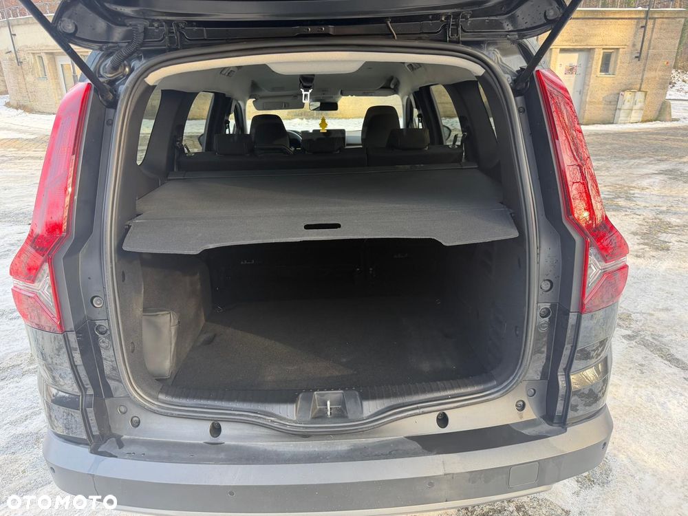 Dacia Jogger 1.6 Full Hybrid 140 Expression MMT - 13