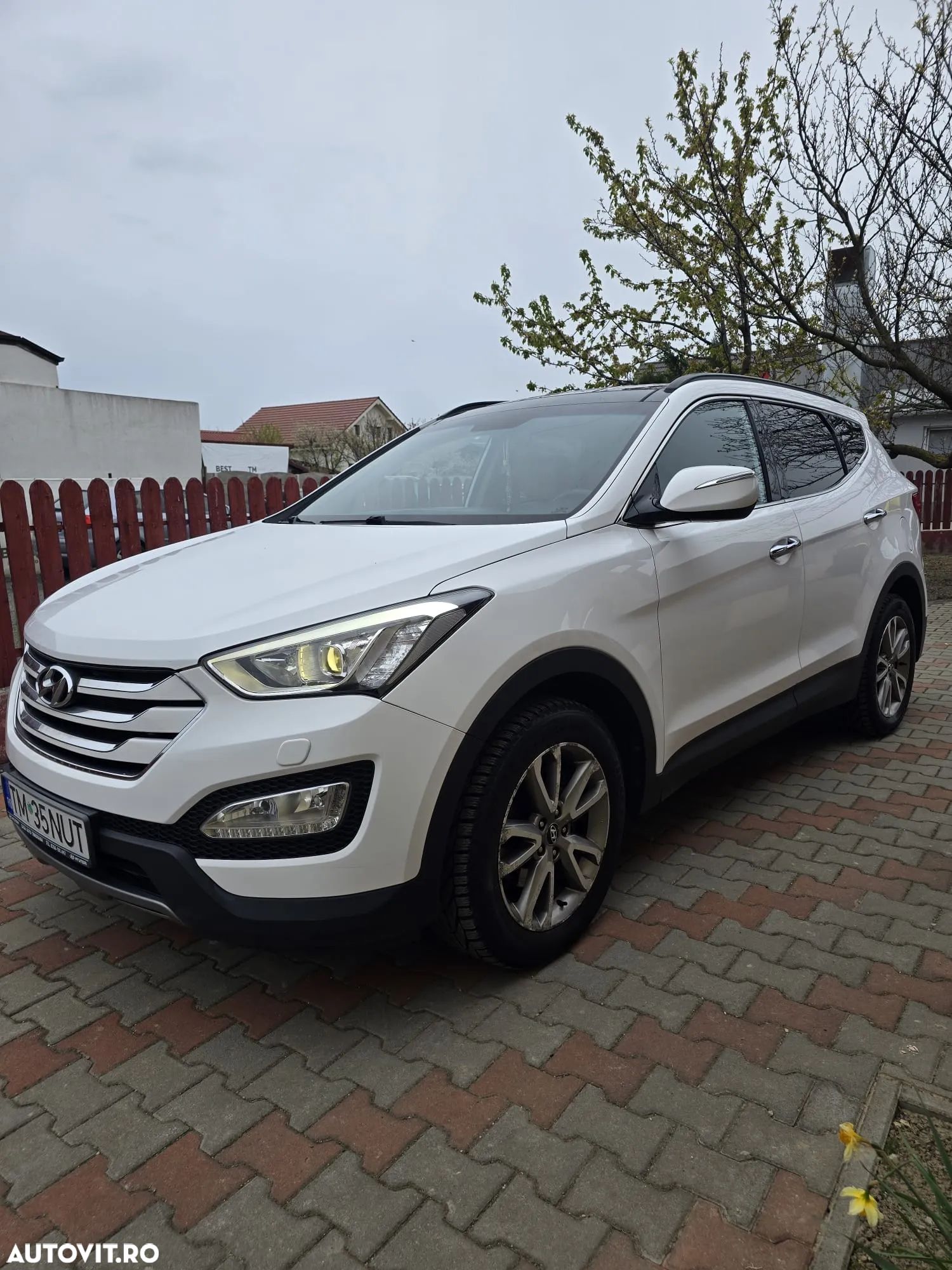 Hyundai Santa Fe - 1