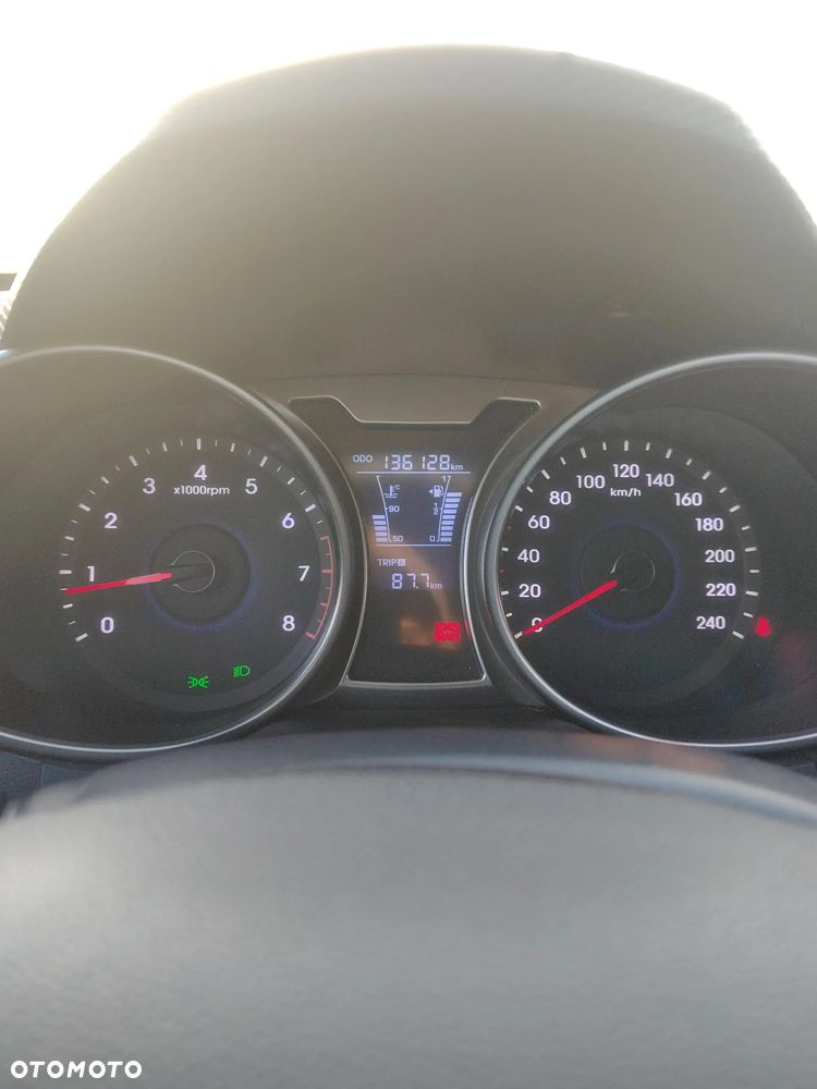 Hyundai Veloster 1.6 Style - 14