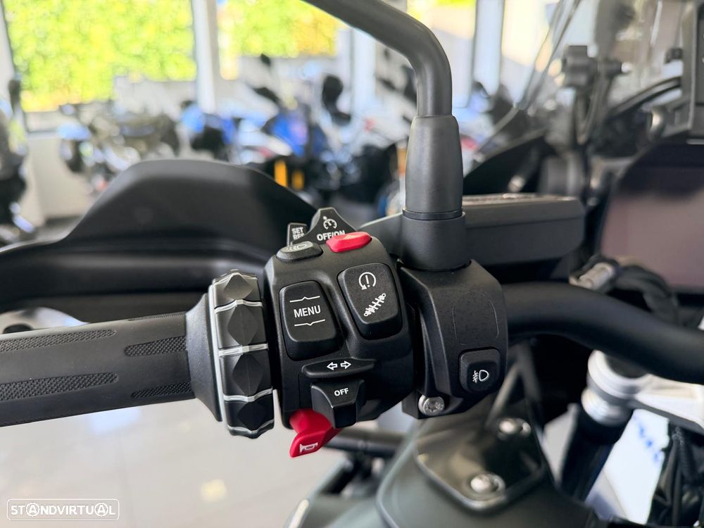 BMW R 1250 GS Adventure TRIPLE BLACK - 11