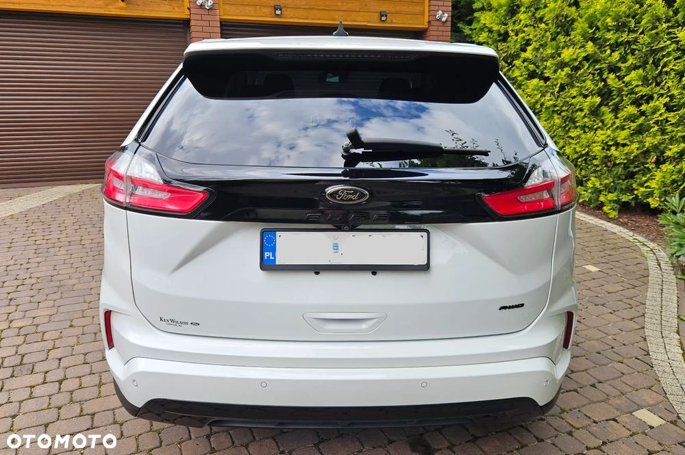 Ford Edge - 8