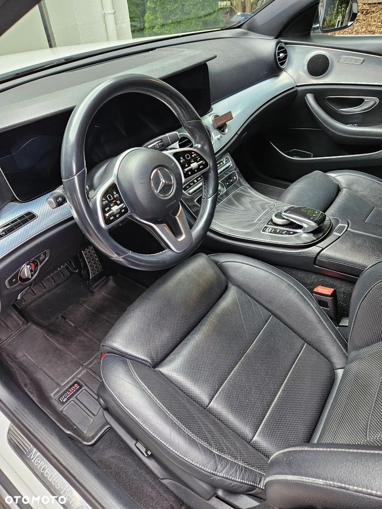 Mercedes-Benz Klasa E 220 d 4-Matic Avantgarde - 11
