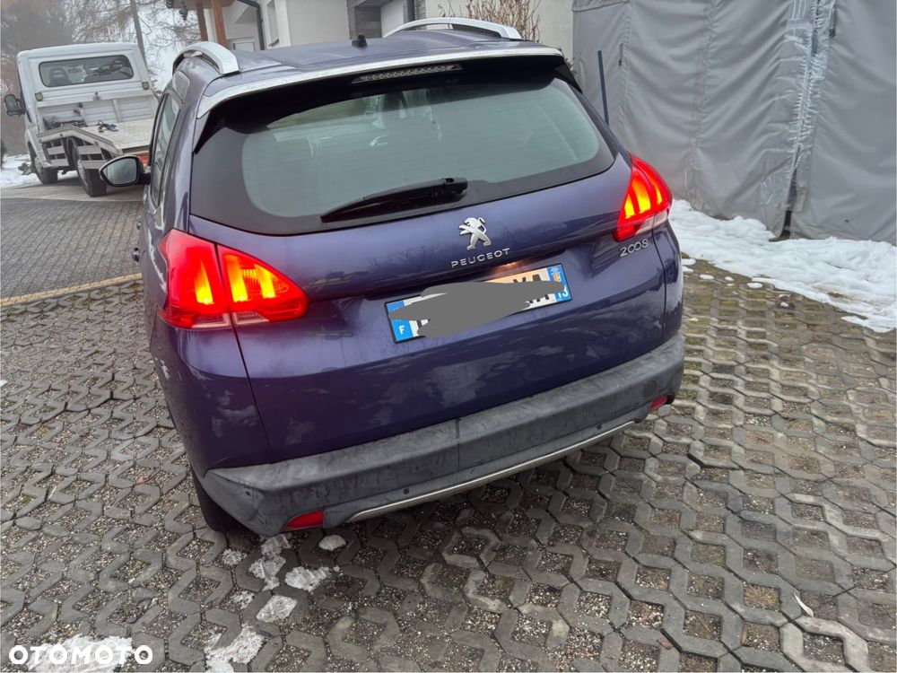Peugeot 2008 - 7