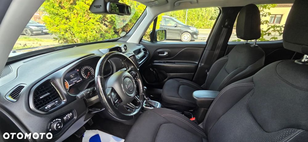 Jeep Renegade 1.3 T-GDI Active Drive Limited - 25