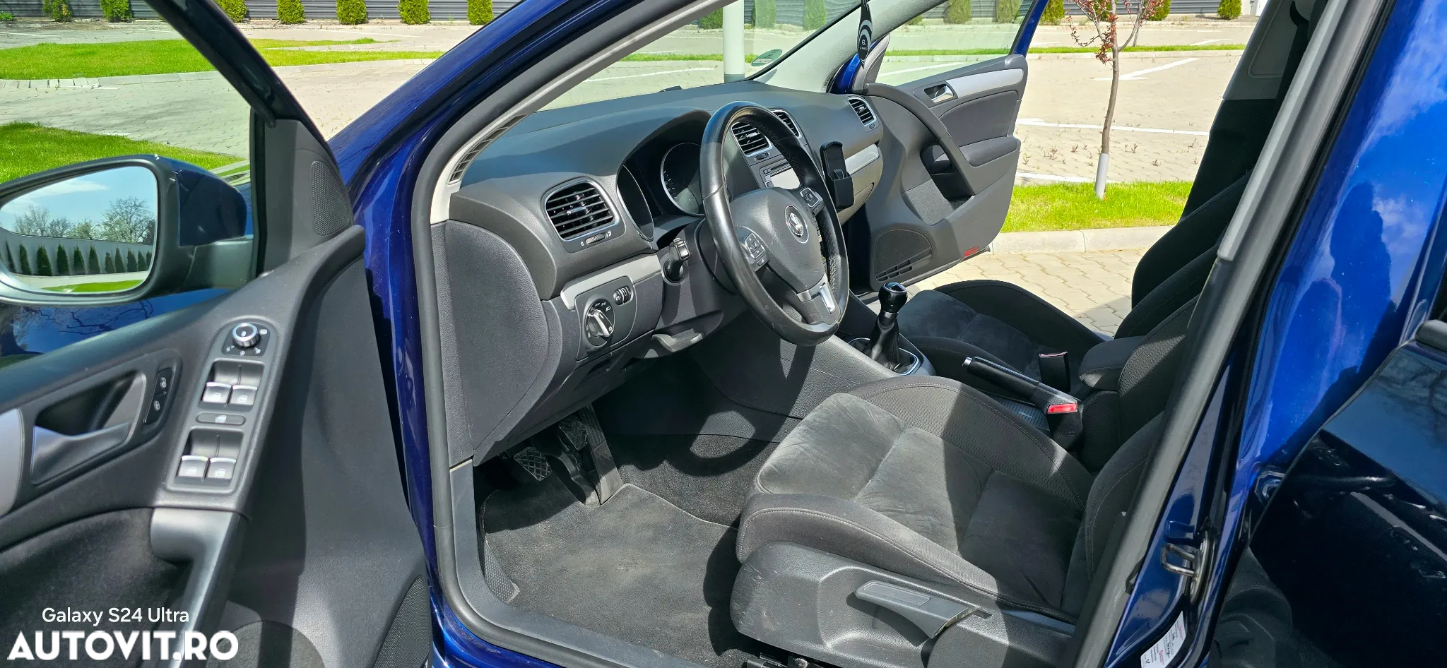 Volkswagen Golf 2.0 TDI DPF Highline - 6