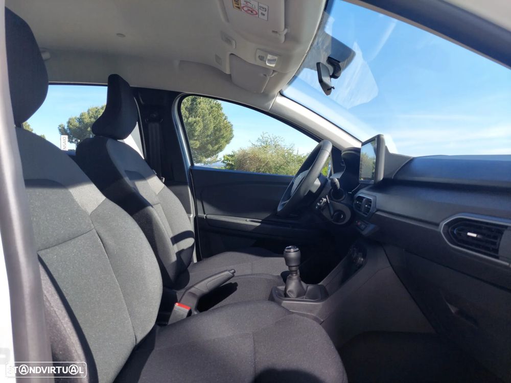 Dacia Sandero 1.0 SCe Essential - 11