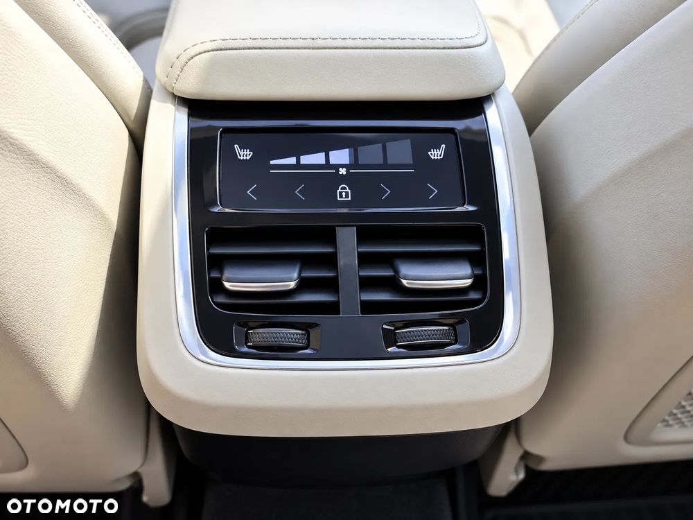 Volvo XC 60 - 17