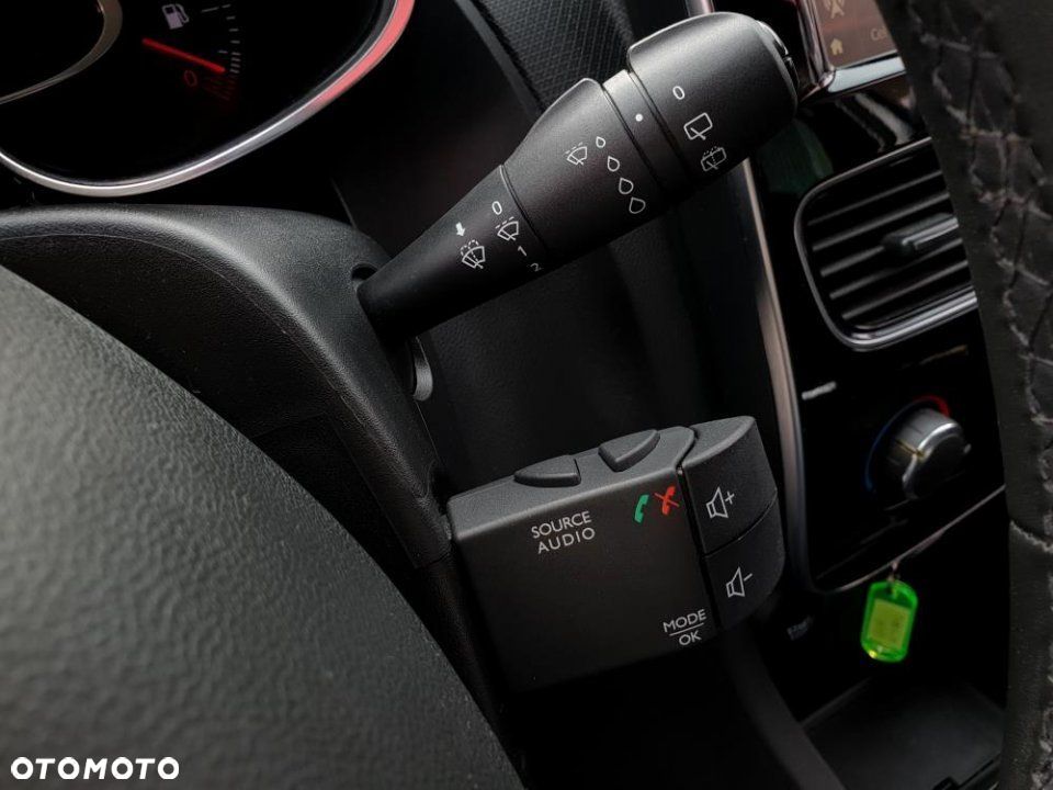 Renault Clio - 19