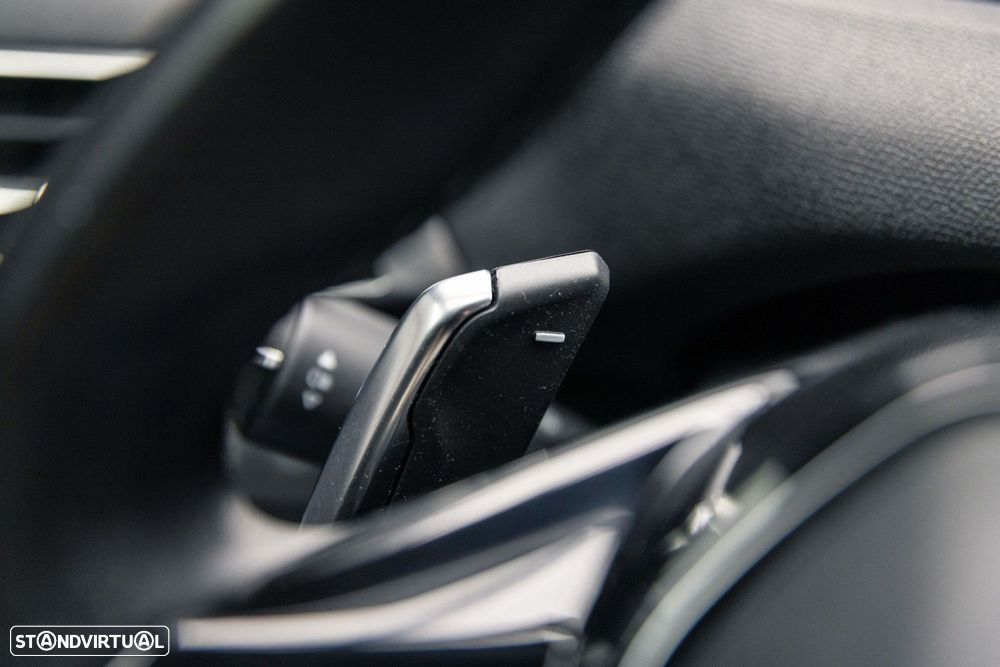 Peugeot 5008 1.5 BlueHDi Allure EAT8 - 30