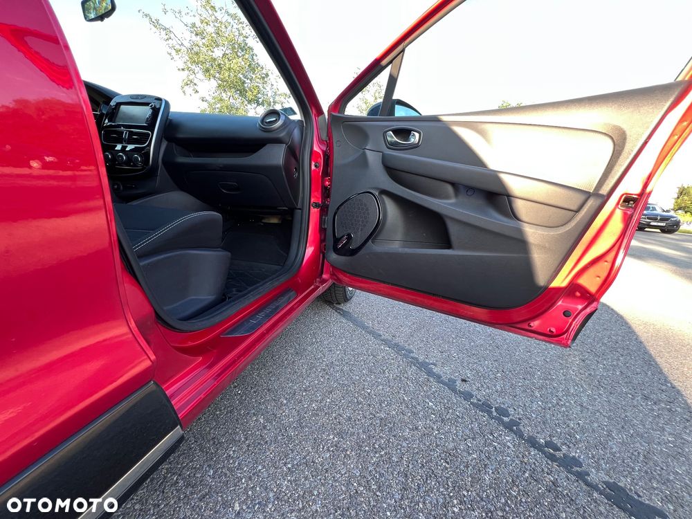 Renault Clio 1.2 Enegry TCe Limited - 32