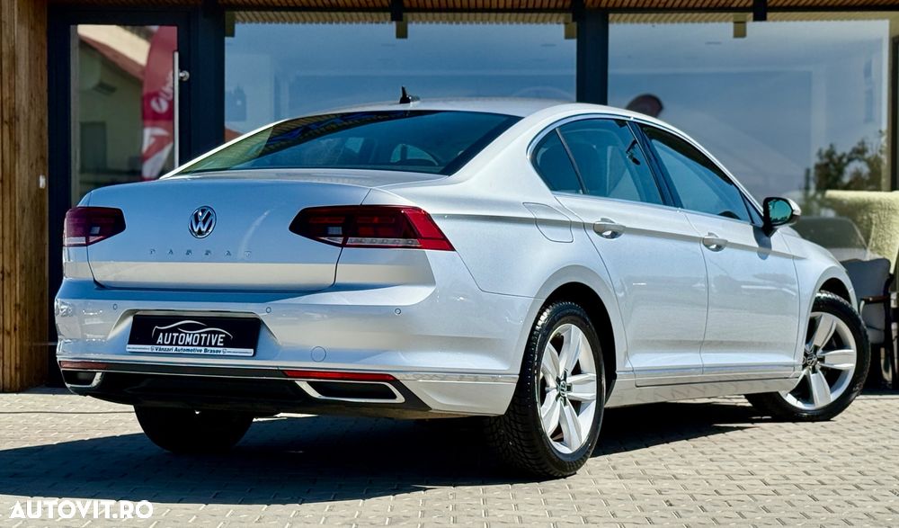 Volkswagen Passat 2.0 TDI DSG Highline - 4