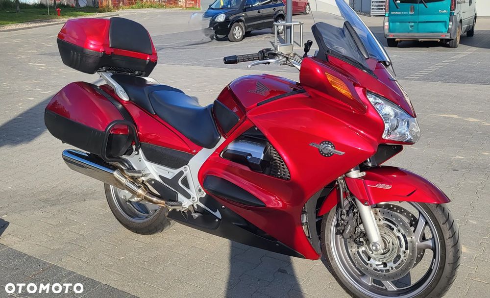 Honda ST - 22