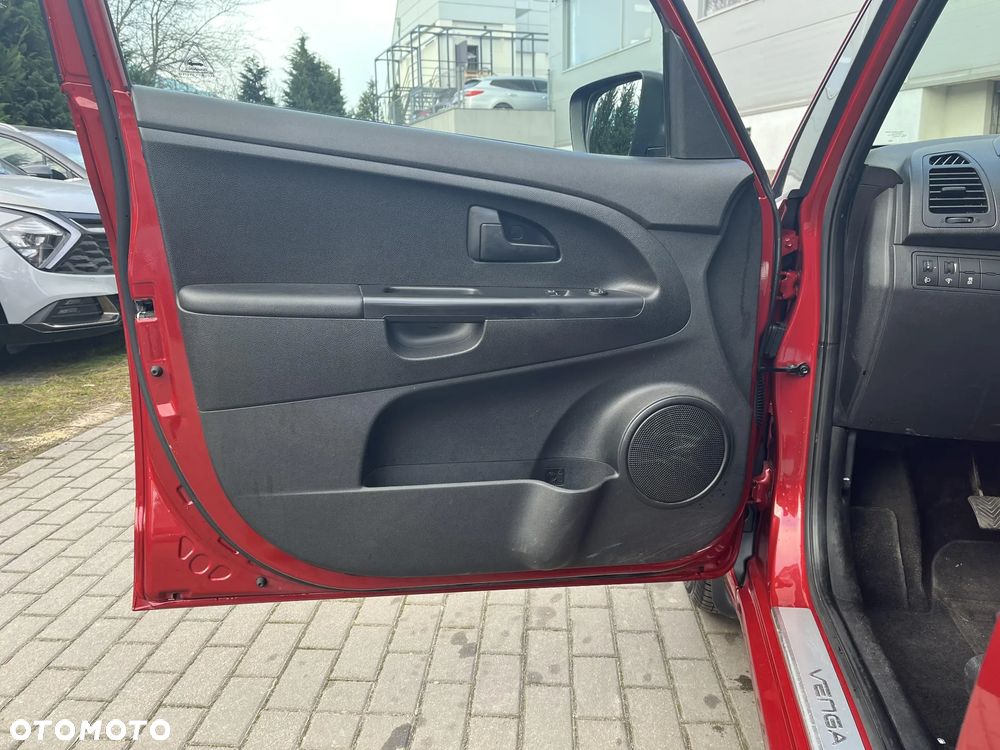 Kia Venga 1.4 M - 10