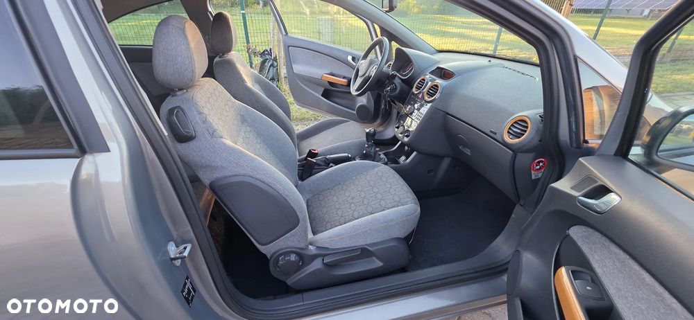 Opel Corsa 1.4 16V EcoFLEX Start-Stop Color Edition - 19