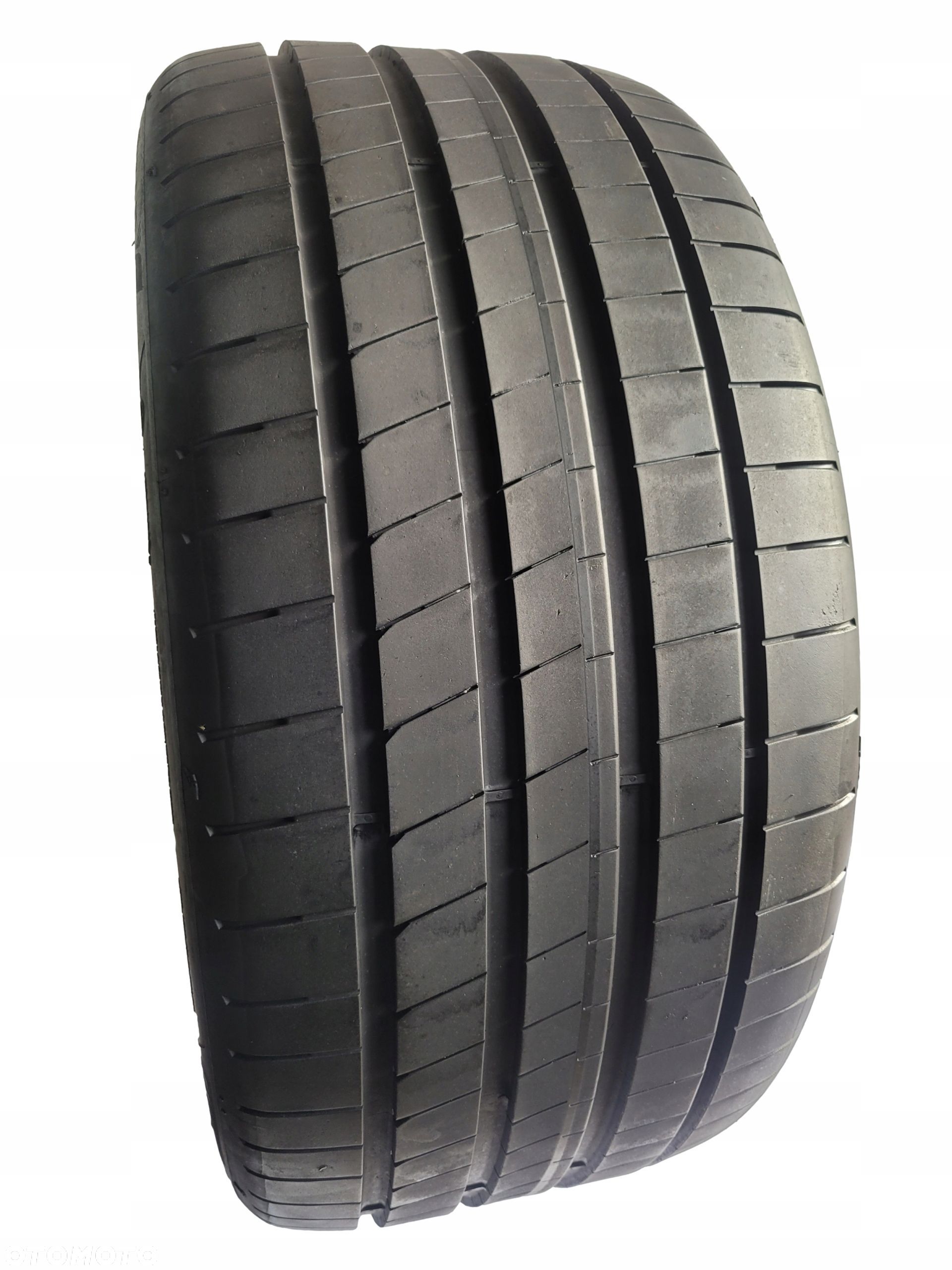 Goodyear eagle F1 asymmetric 6 245/35 R19 93Y 2022 7mm - 1