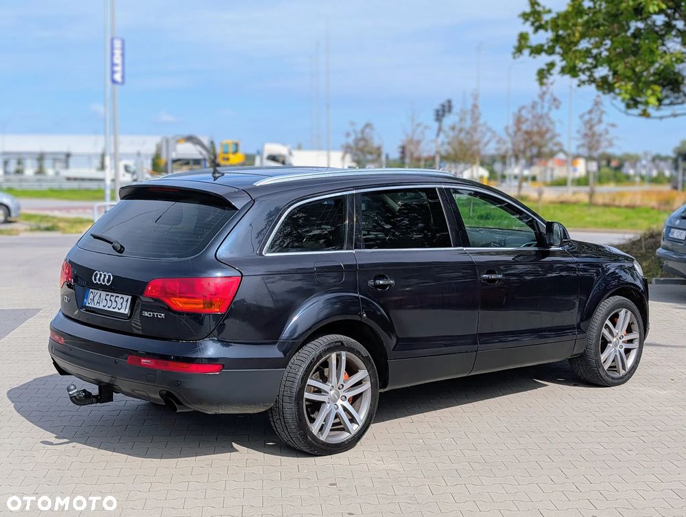 Audi Q7 3.0 TDI Quattro Tiptr - 2