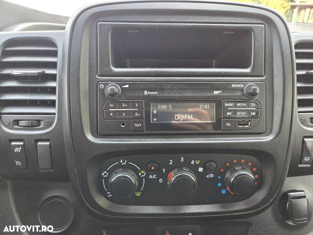 Opel Vivaro L2H1 - 11