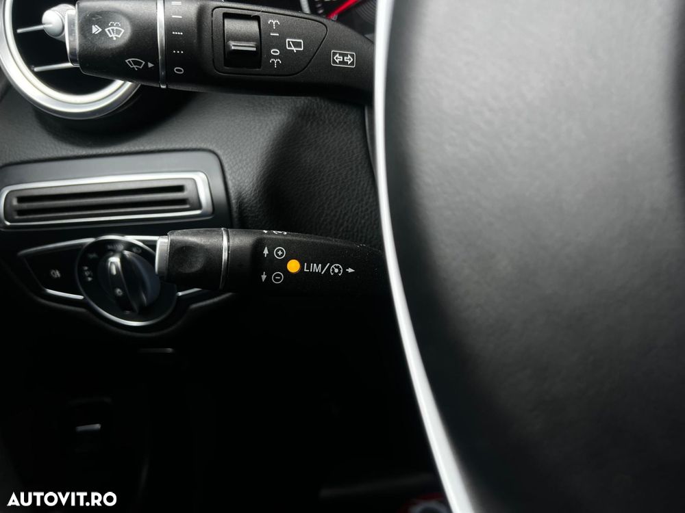 Mercedes-Benz GLC - 22