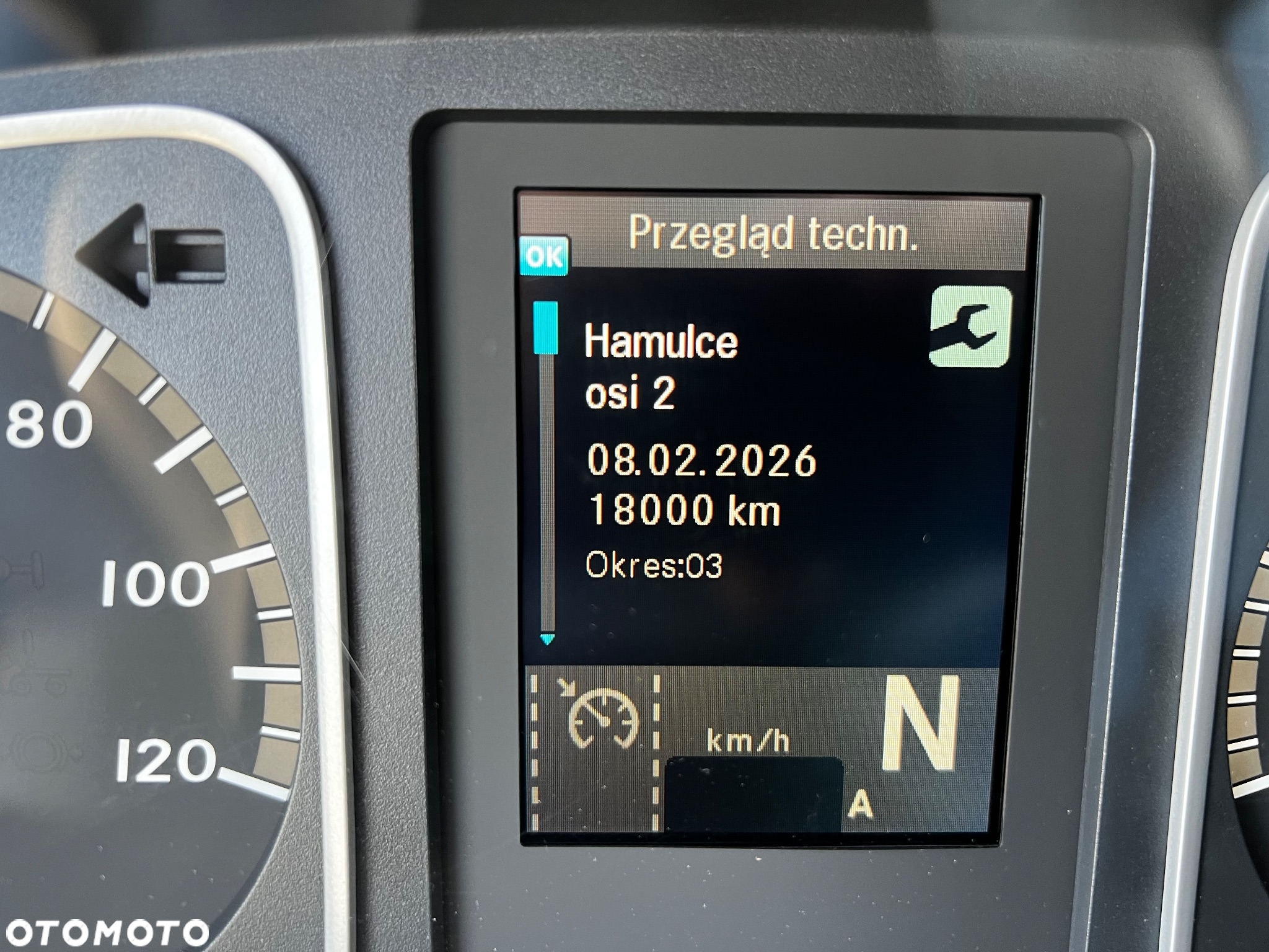Mercedes-Benz ATEGO - 32