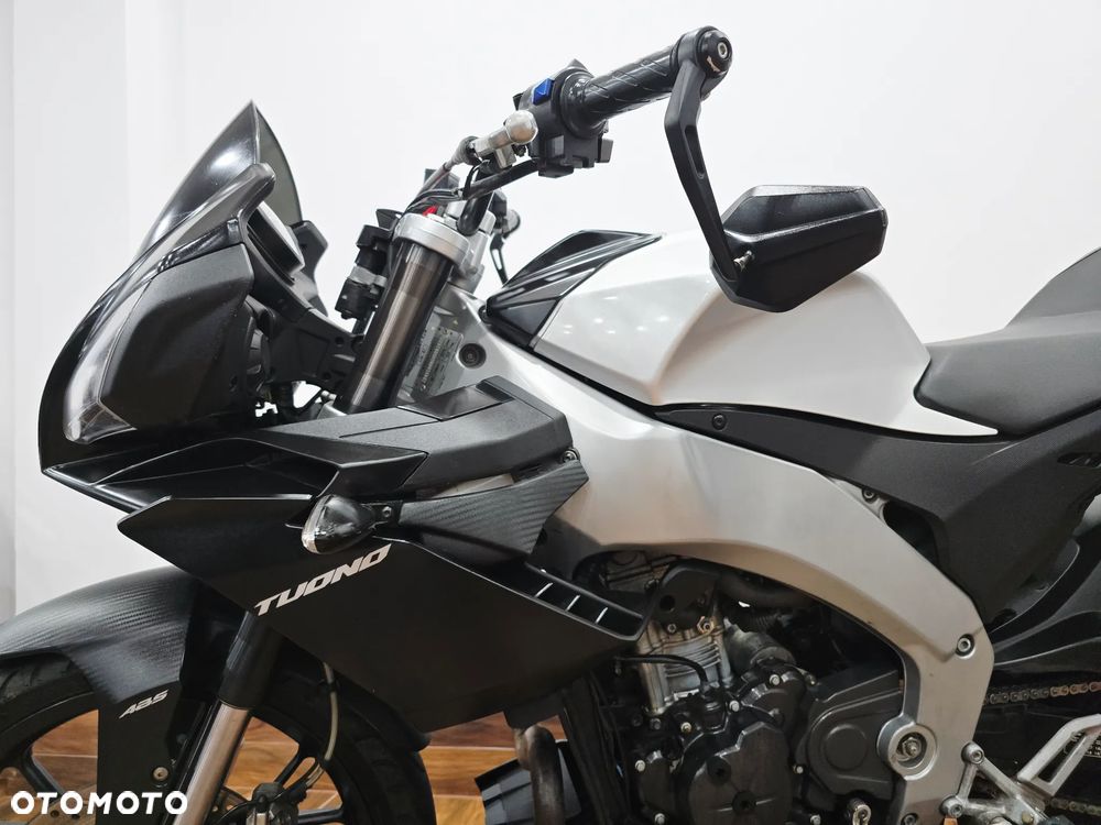 Aprilia Tuono - 23