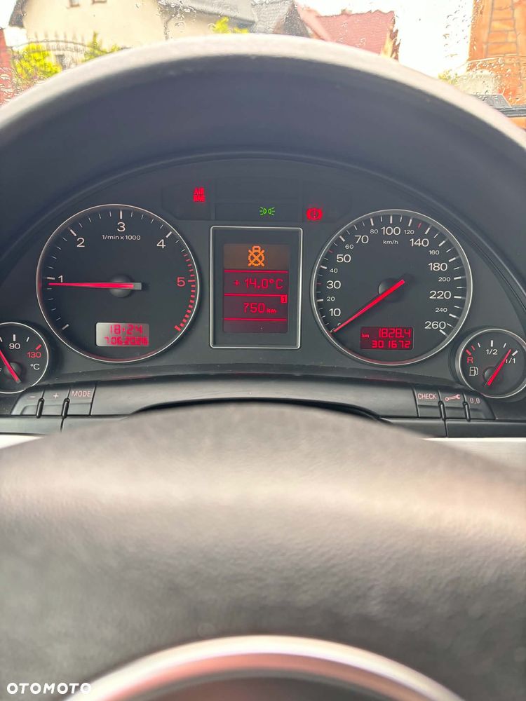 Audi A4 Avant 1.9 TDI - 11