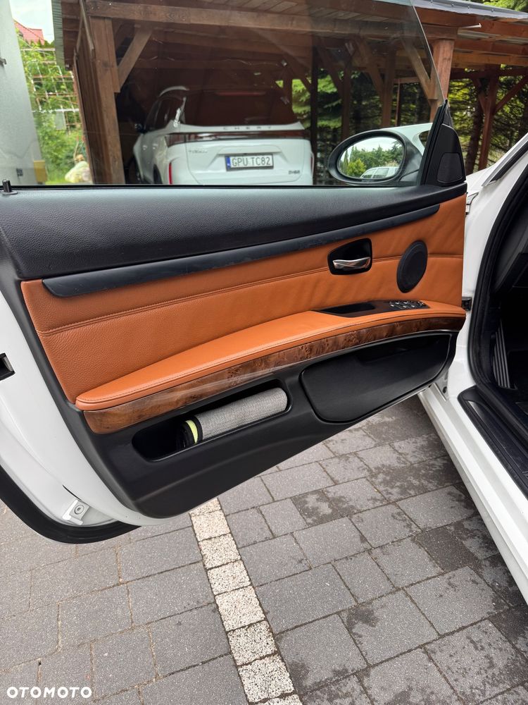 BMW Seria 3 320i - 6