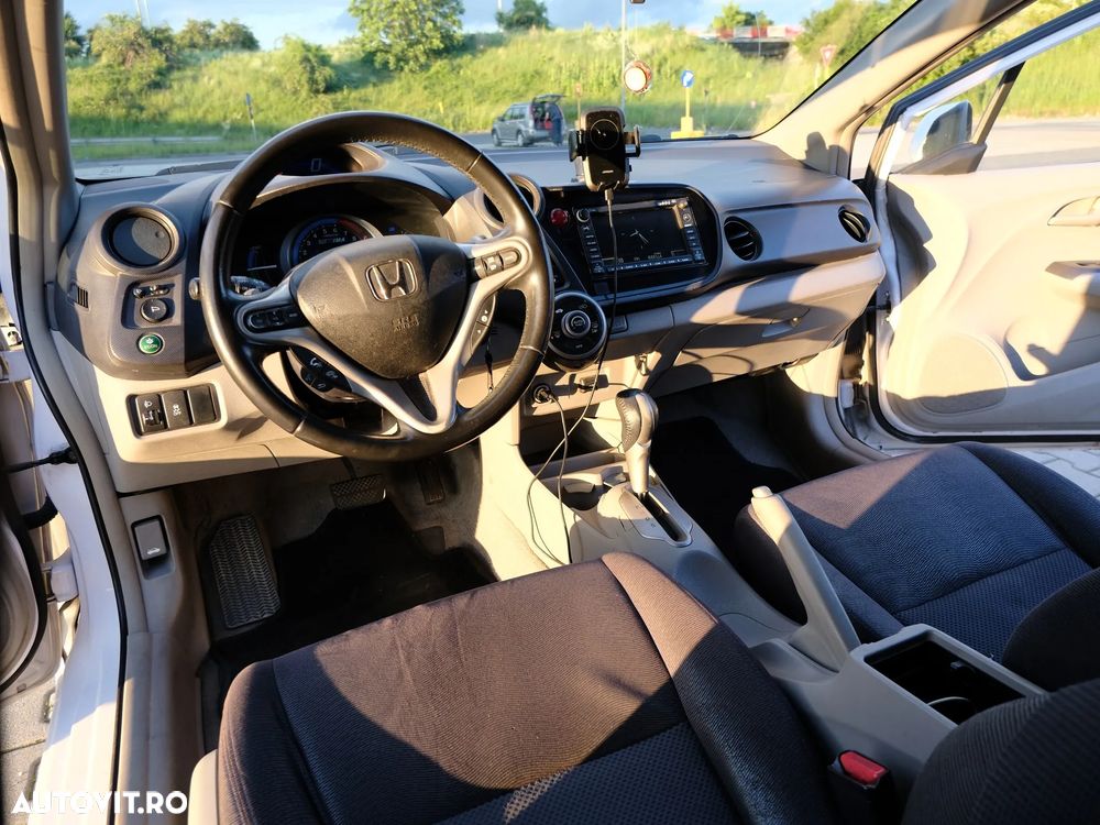 Honda Insight - 18