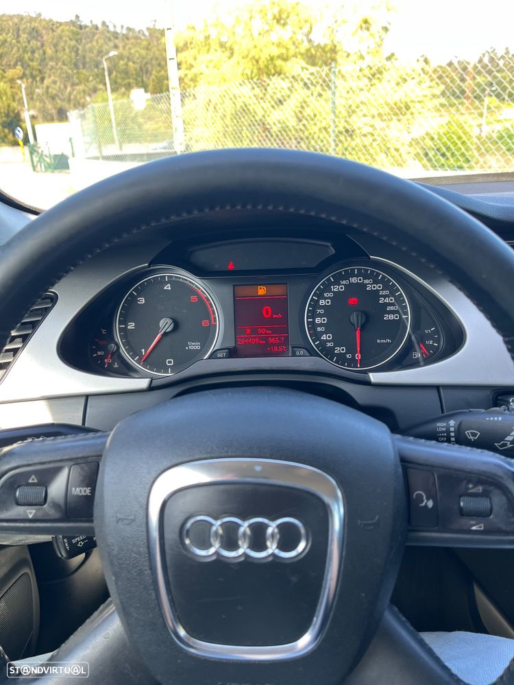 Audi A4 Avant 2.0 TDI - 11